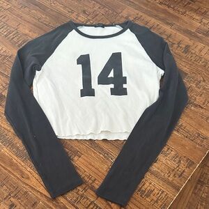 Brandy Melville Black and White Crop Top